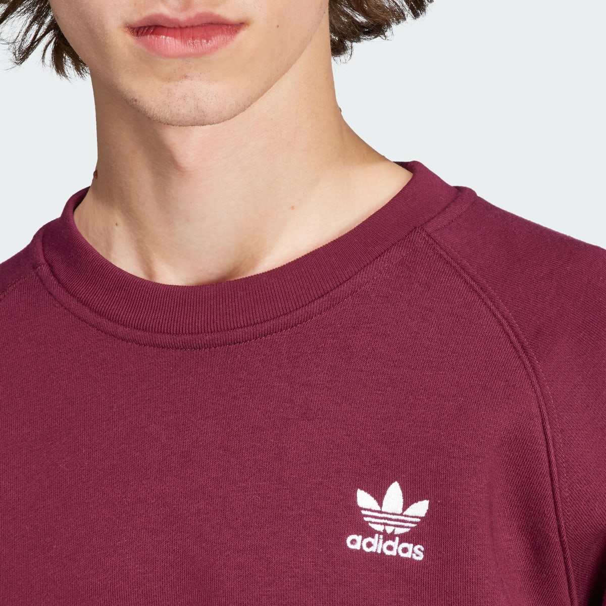 Adidas Trefoil Essentials Sweatshirt. 6