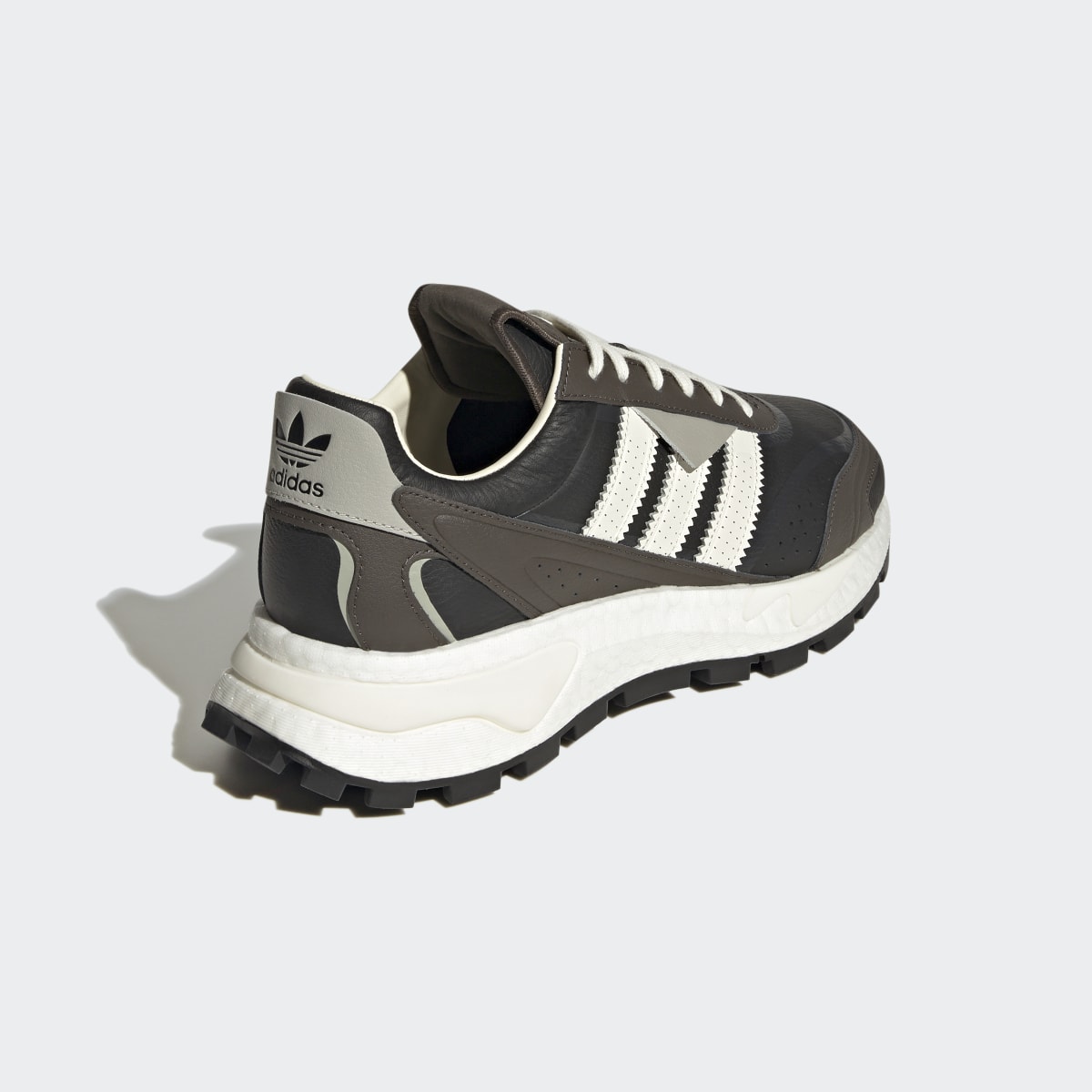 Adidas Retropy P9 Shoes. 6