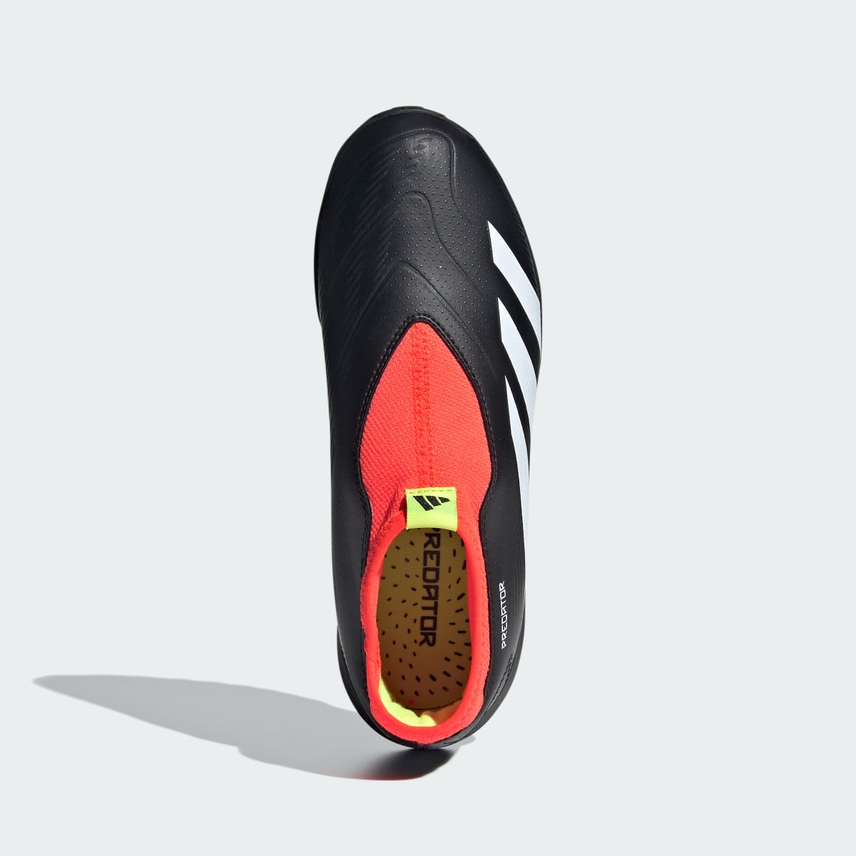 Adidas Predator 24 League Laceless TF Fußballschuh. 4