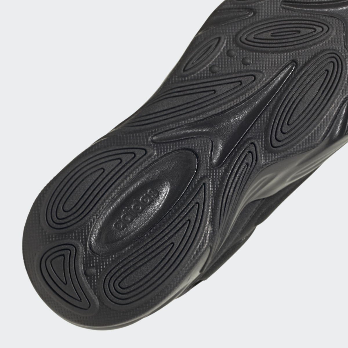 Adidas Ozelle Cloudfoam Schuh. 9