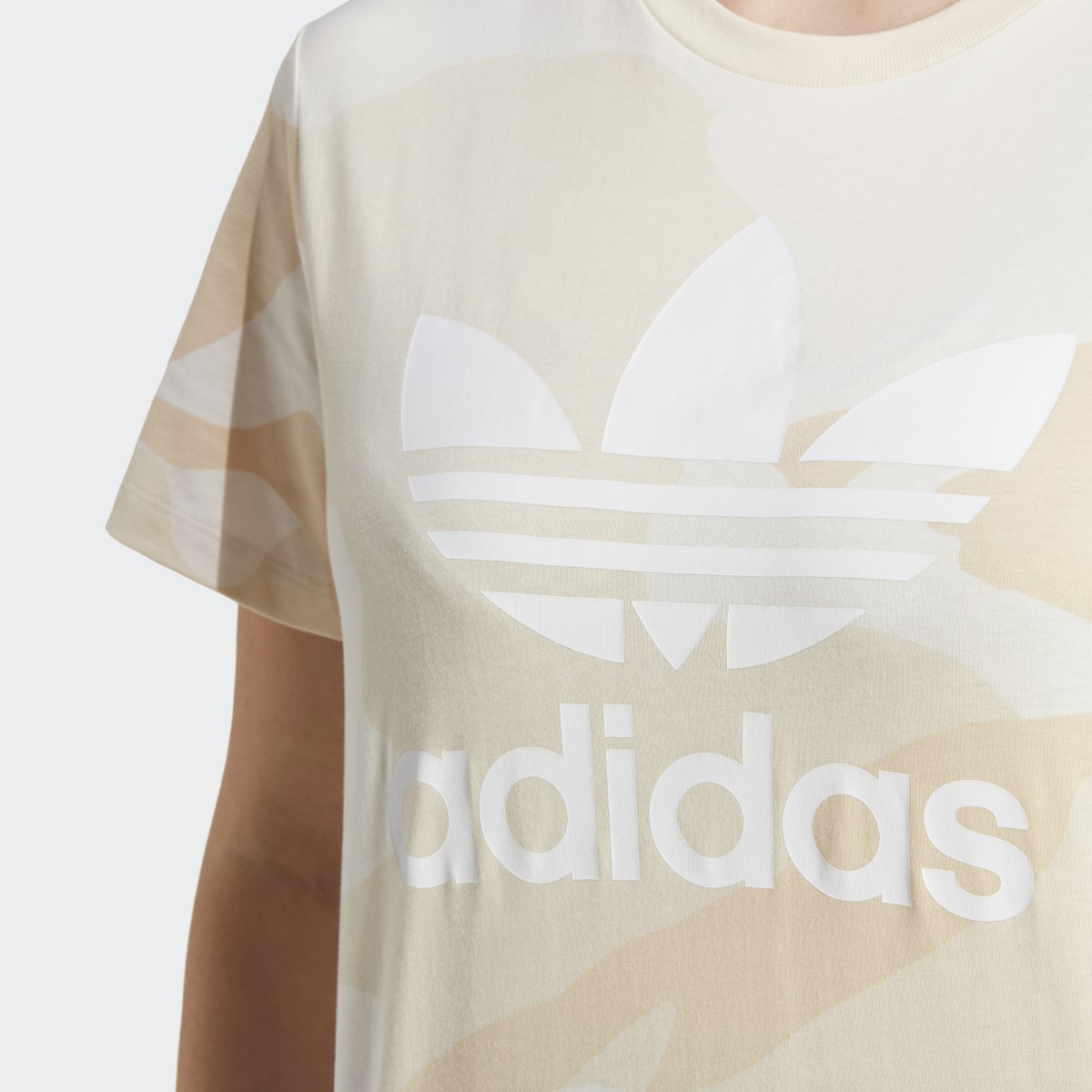 Adidas Playera Camo Trifolio Infill. 7