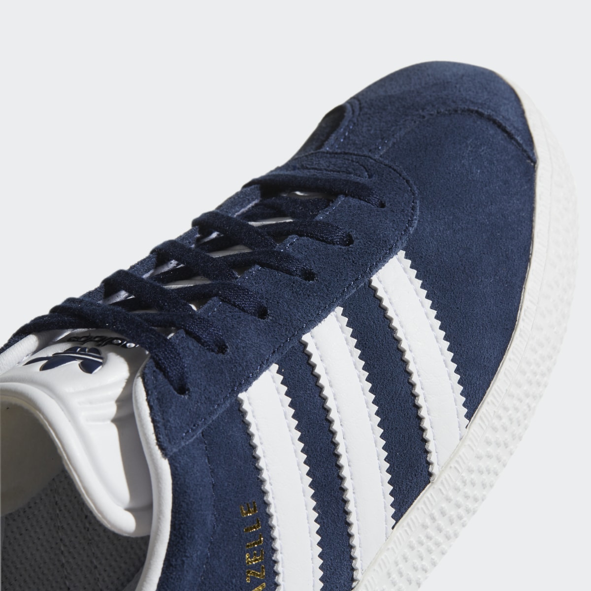 Adidas Chaussure Gazelle. 11