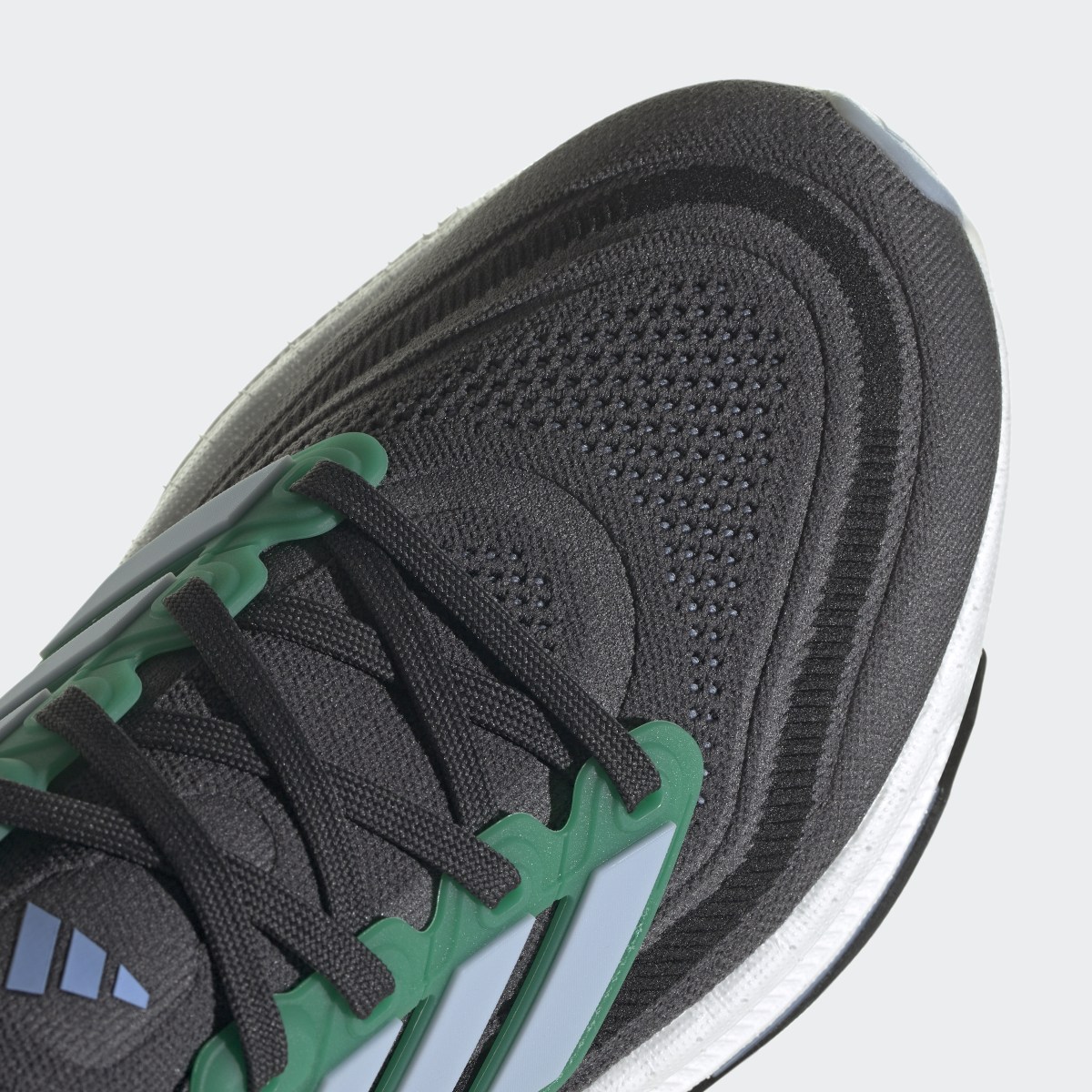 Adidas Ultraboost Light Ayakkabı. 10