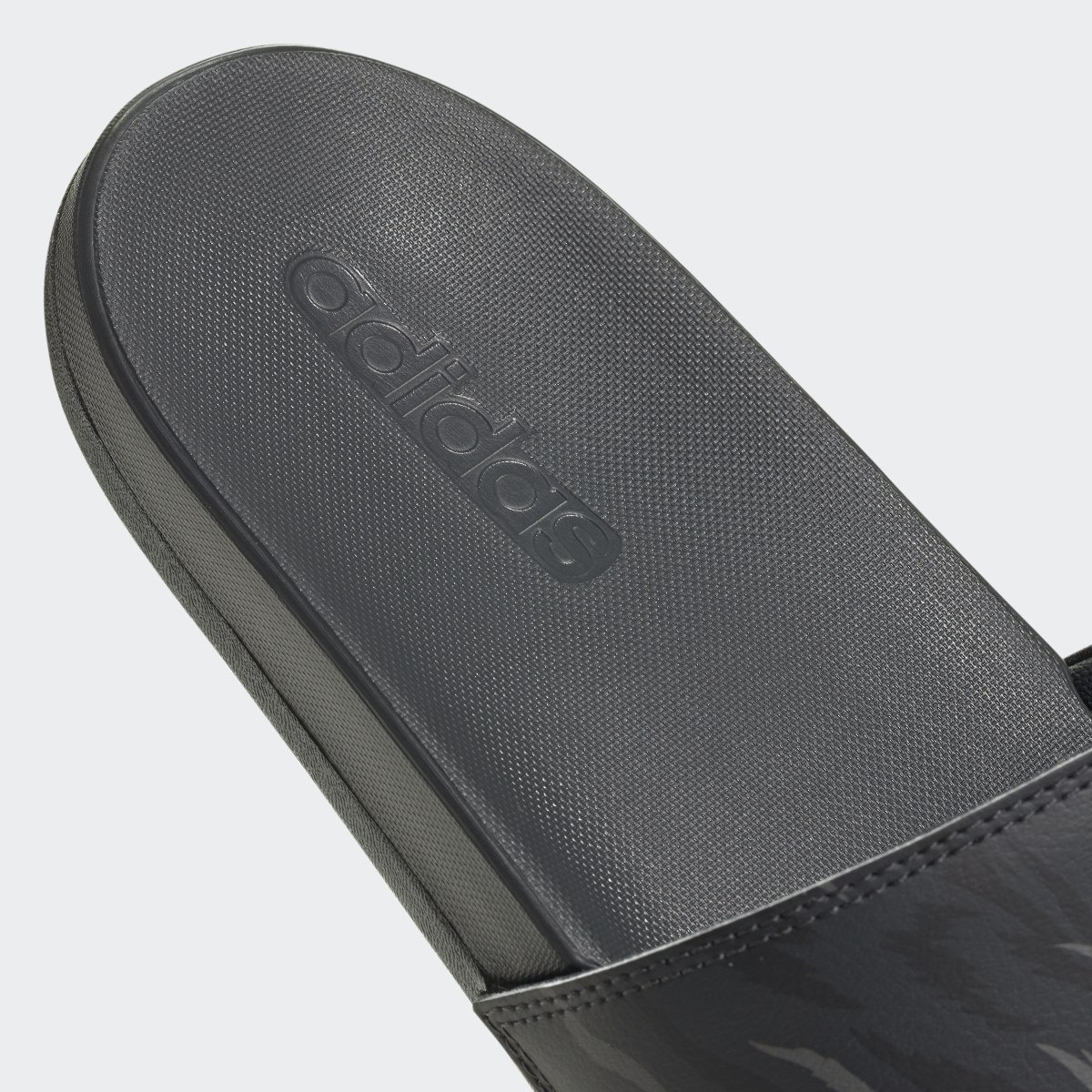 Adidas Chancla Adilette Comfort. 9