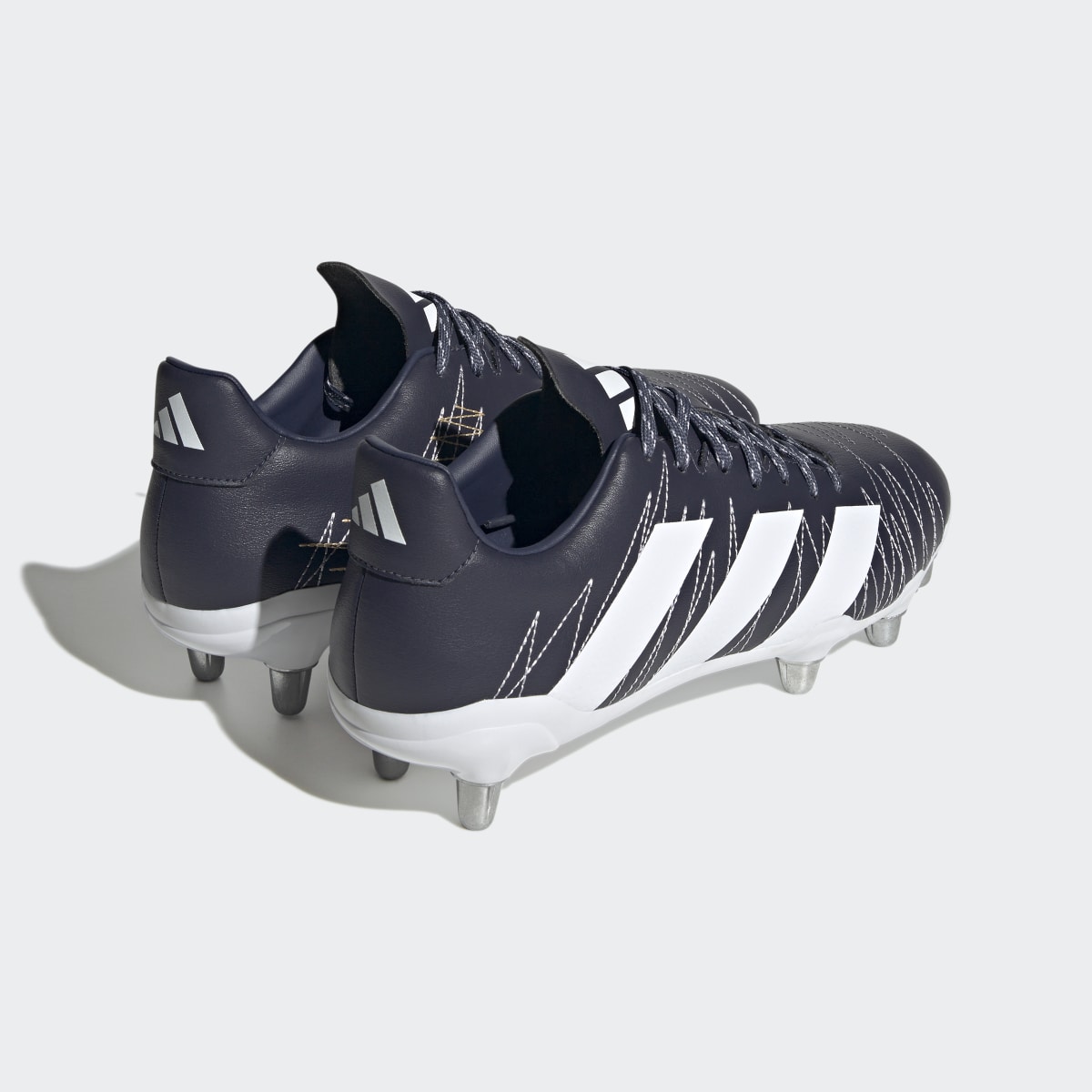 Adidas Botas Kakari – Piso Suave. 6