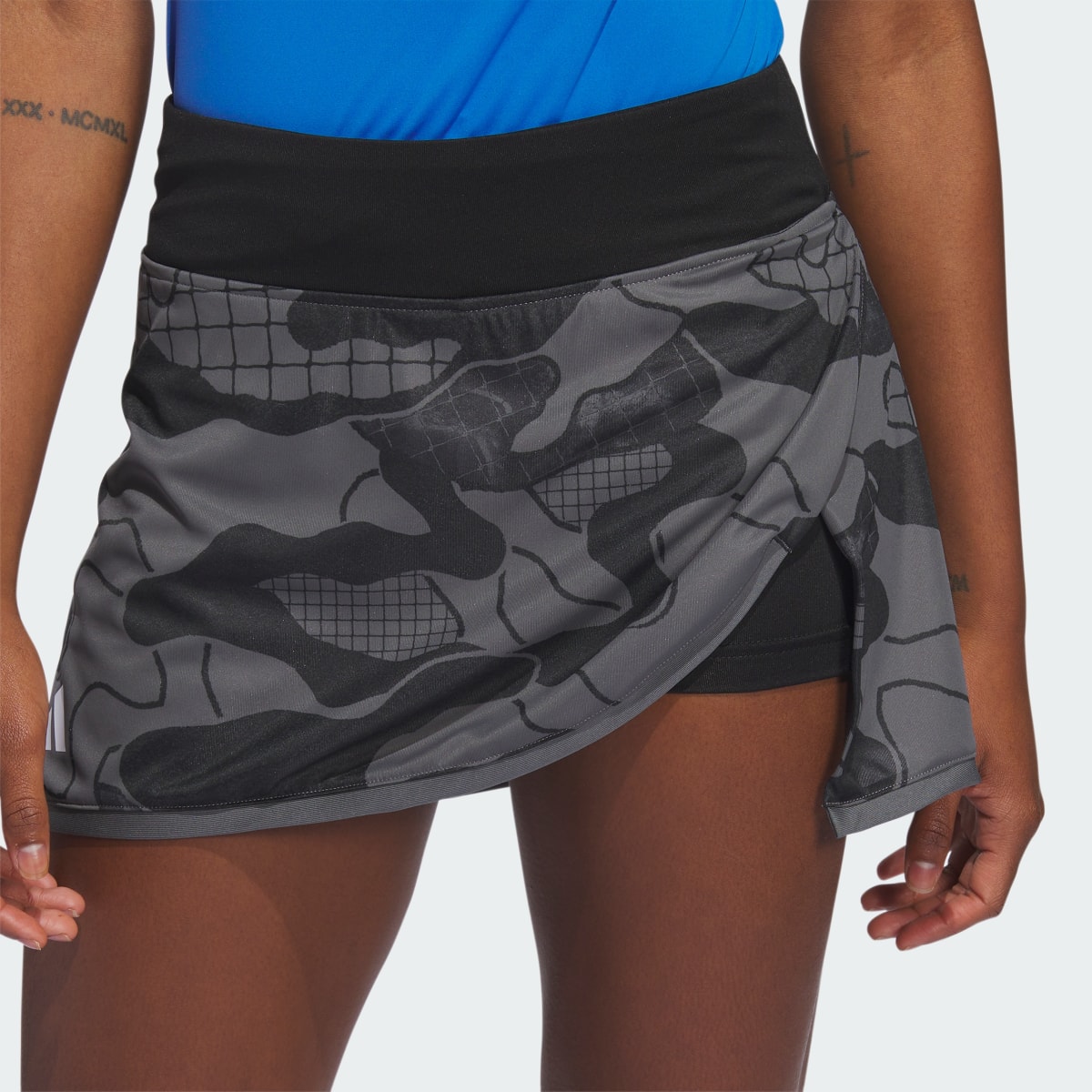 Adidas Club Tennis Graphic Skirt. 5