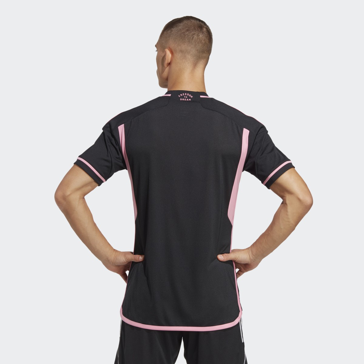 Adidas Maillot Extérieur Inter Miami CF 23/24 Authentique. 4