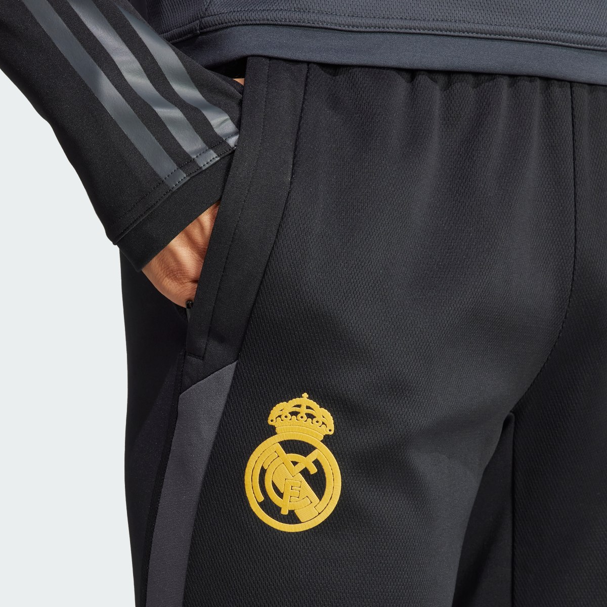 Adidas Calças de Inverno Tiro 23 do Real Madrid. 6