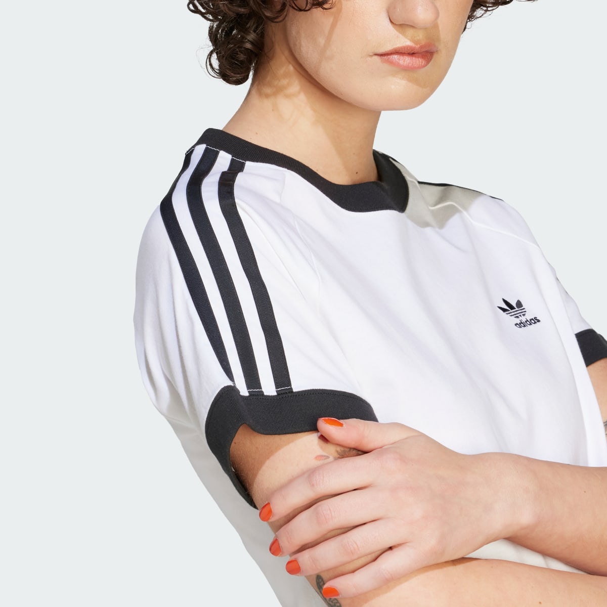 Adidas Adicolor Classics Slim 3-Stripes T-Shirt. 7