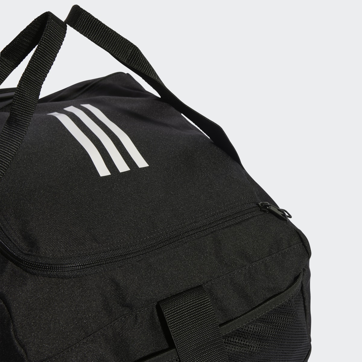 Adidas Bolsa de deporte pequeña Tiro League. 7