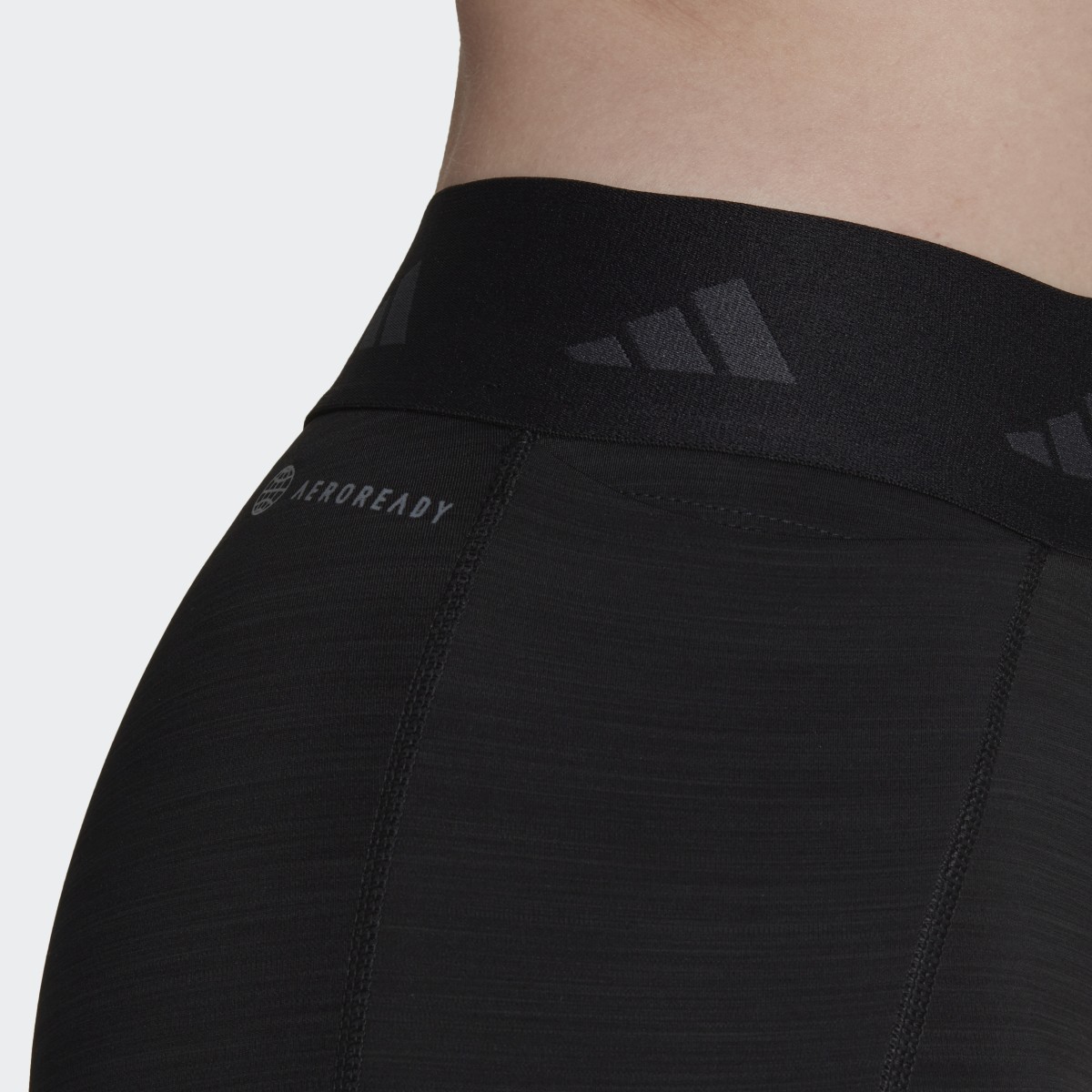 Adidas Legging long brossé Techfit. 6