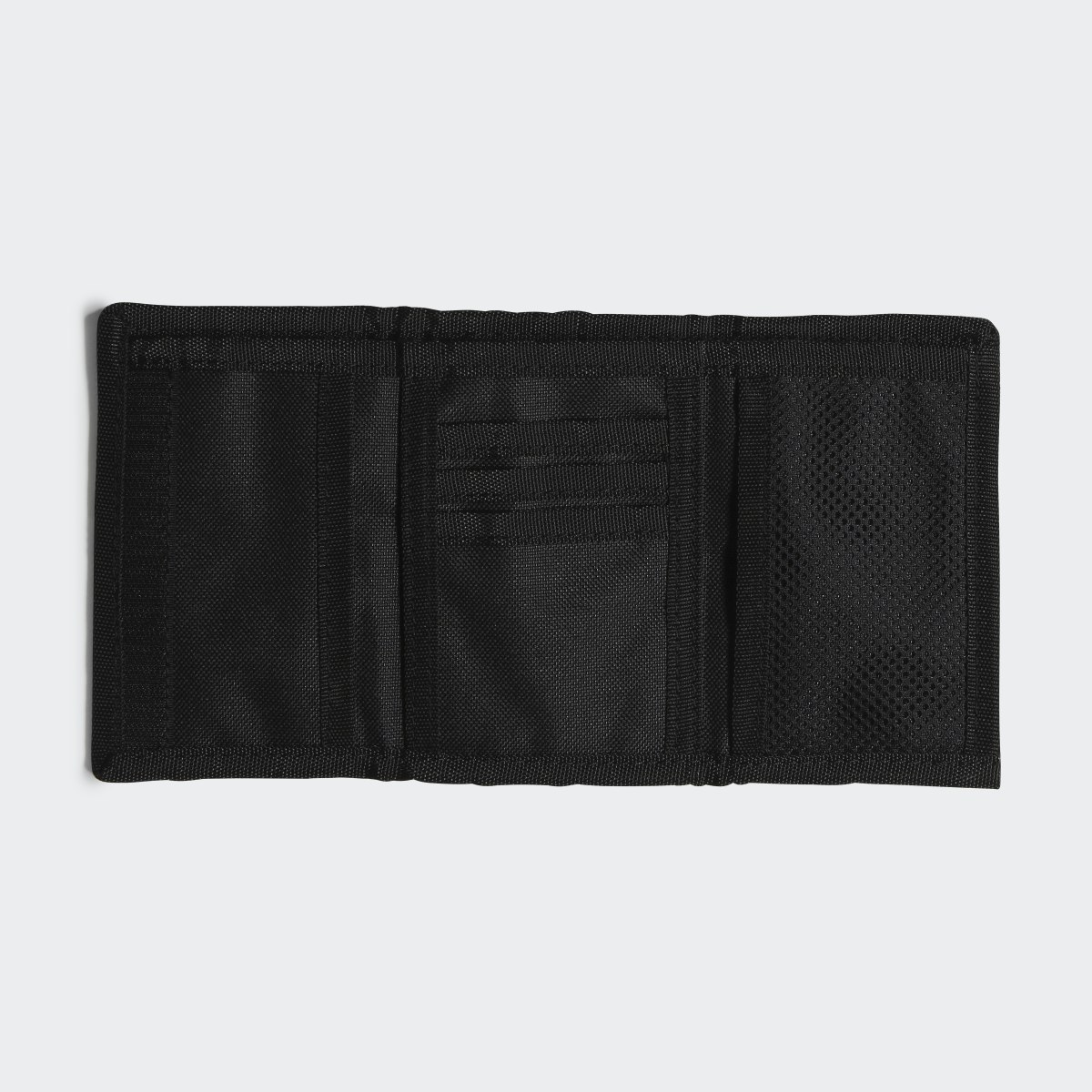 Adidas Essentials Wallet. 4