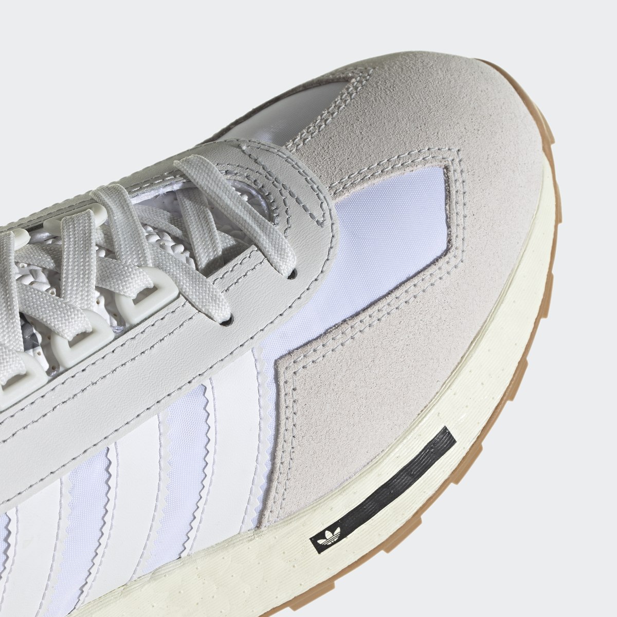 Adidas Chaussure Retropy E5. 9