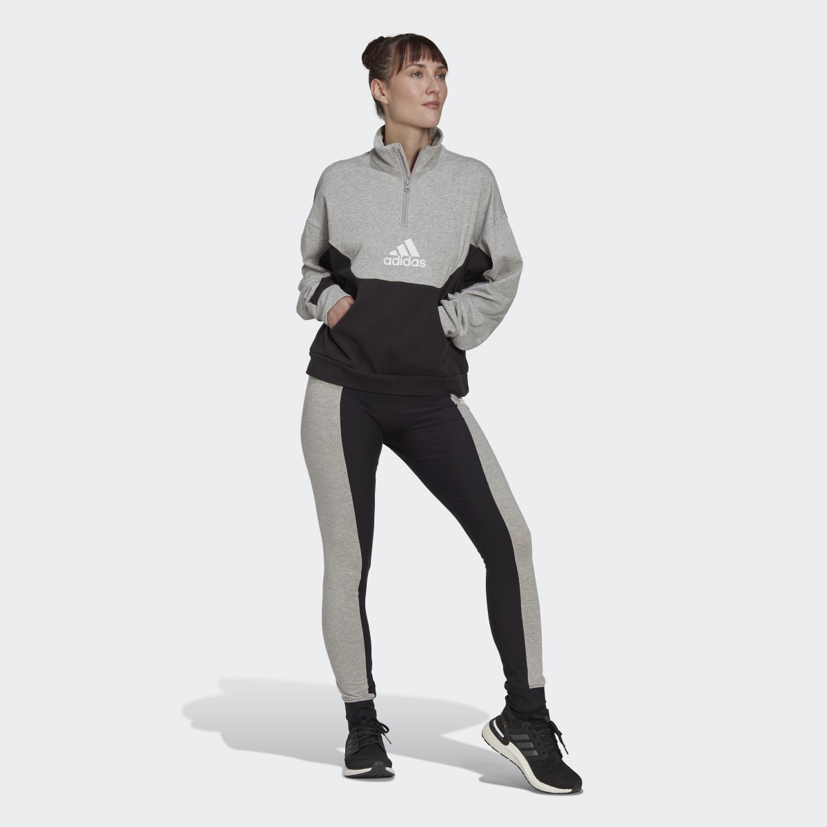 Adidas Tuta Half-Zip and Tights. 4