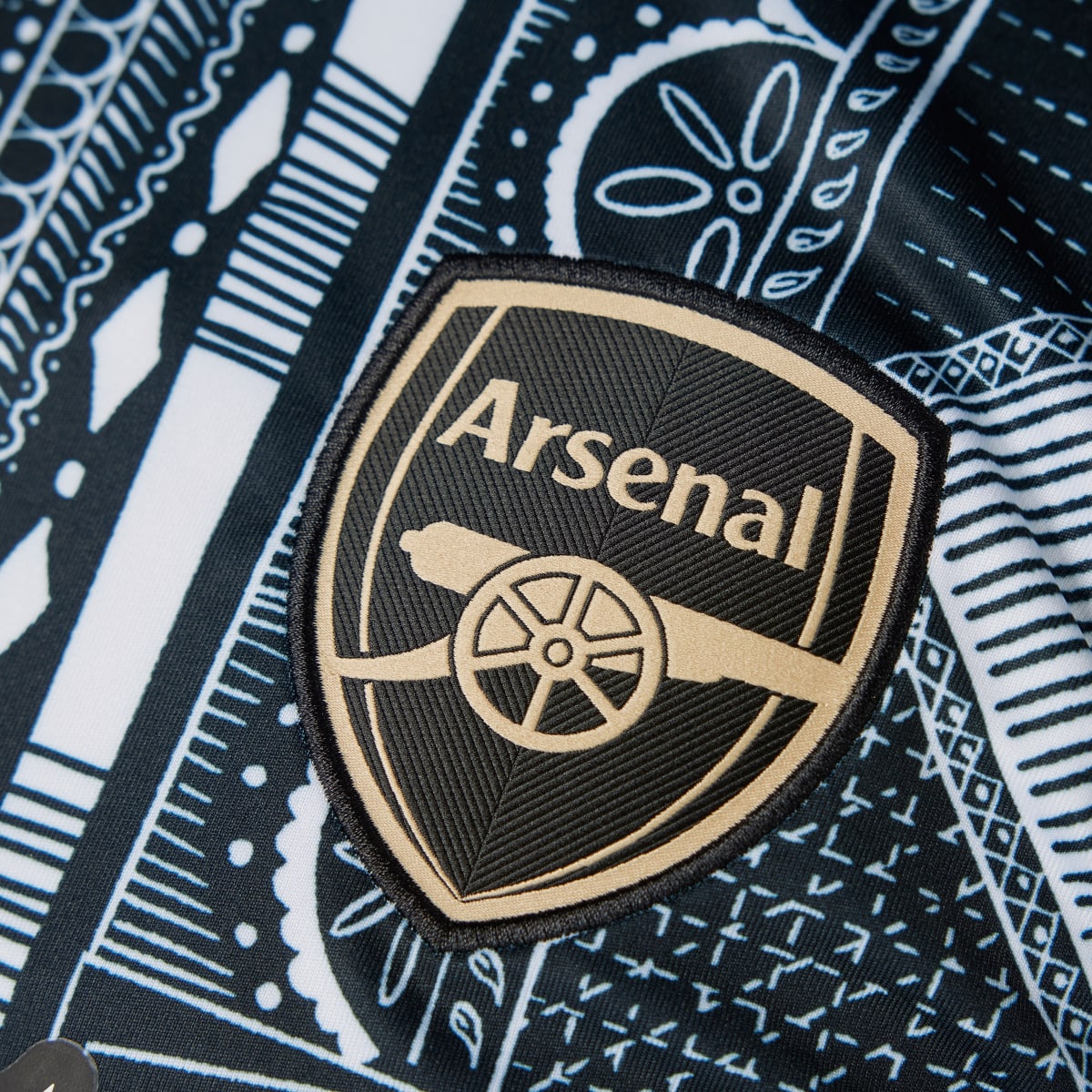 Adidas FC Arsenal Ian Wright Pre-Match Shirt. 10