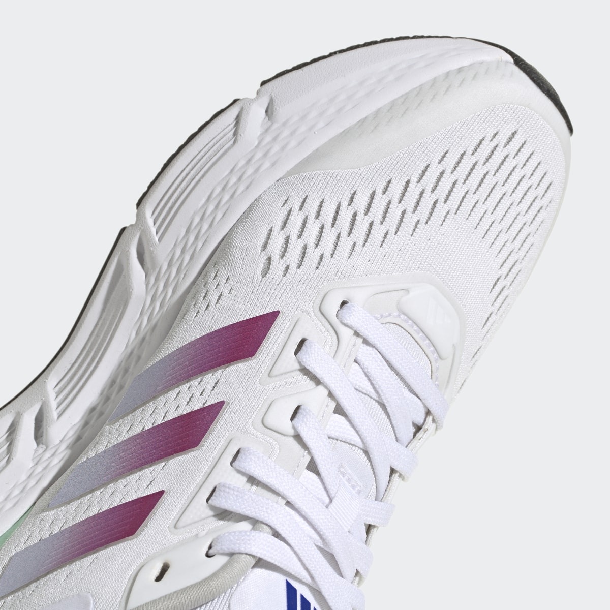 Adidas Questar Schuh. 10