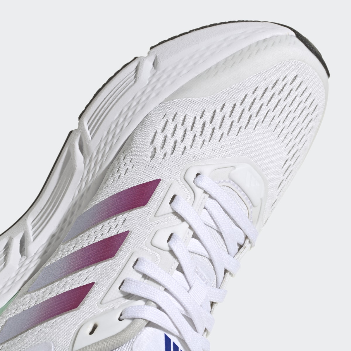 Adidas Sapatilhas Questar. 10