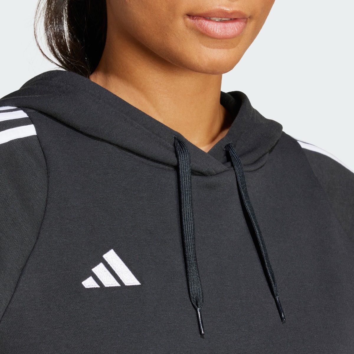 Adidas Felpa con cappuccio Tiro 24 Sweat. 7