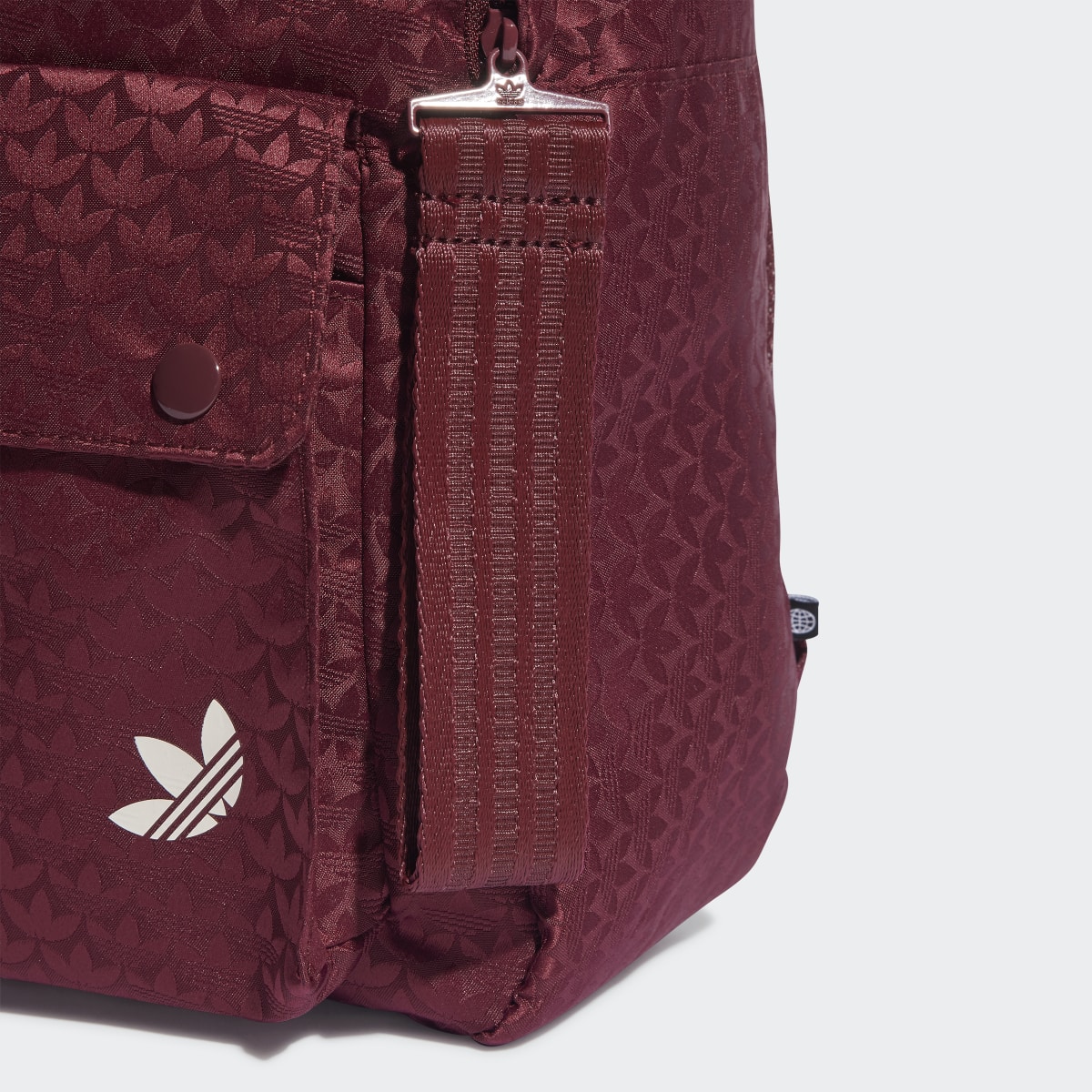 Adidas Mochila em Jacquard Trefoil. 7