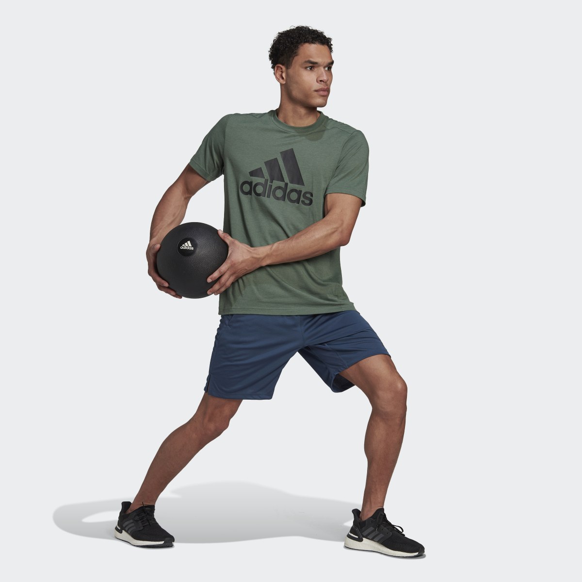 Adidas AEROREADY Designed 2 Move Feelready Sport Logo Tee. 4