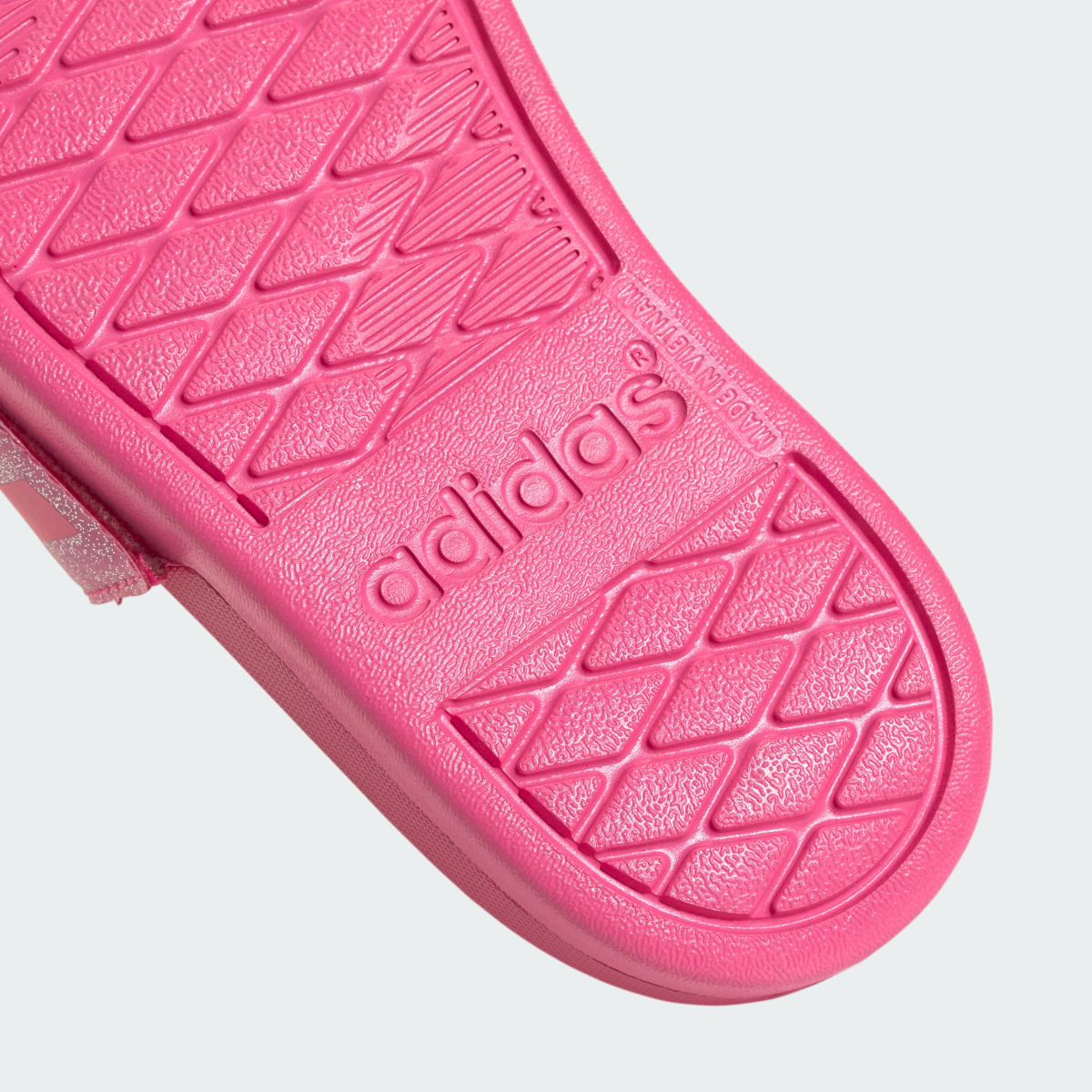 Adidas Adilette Comfort Slides Kids. 9