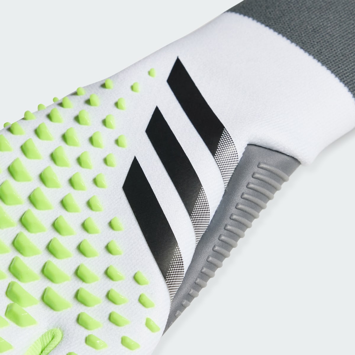 Adidas Gants Predator Pro. 7