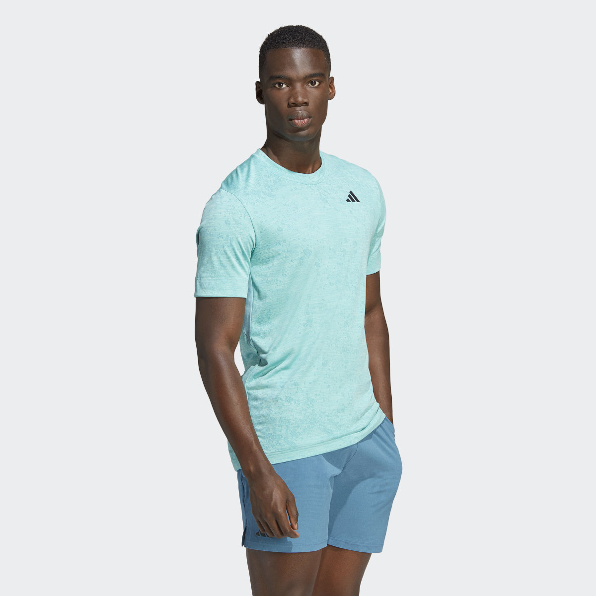 Adidas Tennis FreeLift Tee. 4