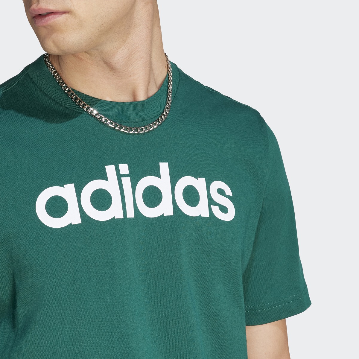 Adidas T-shirt avec logo brodé linéaire en jersey Essentials. 6