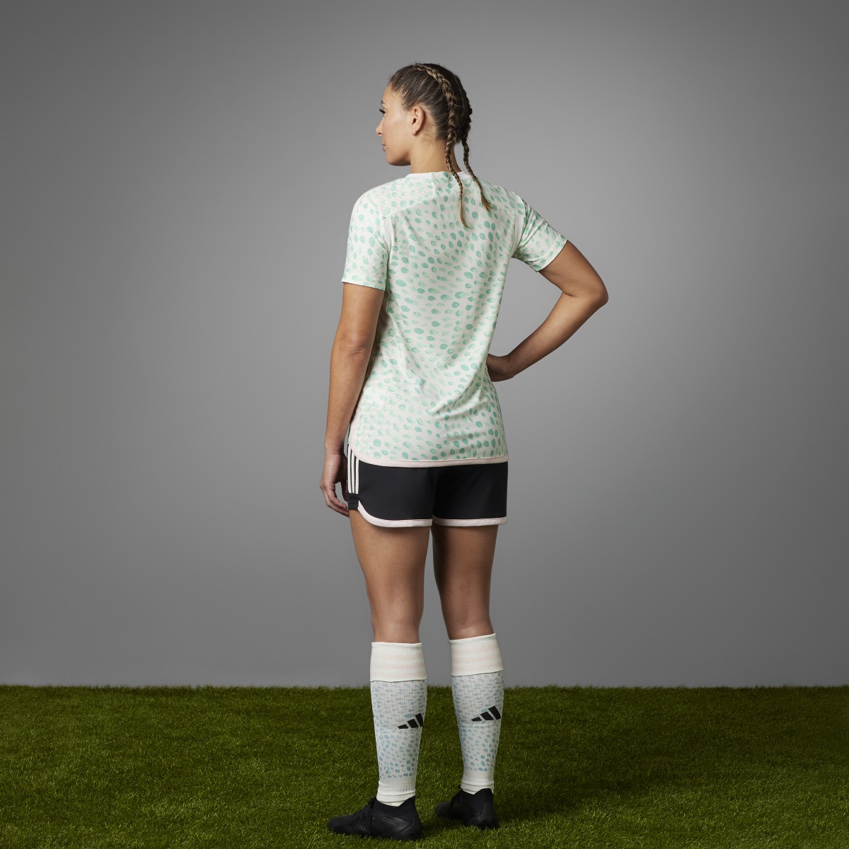 Adidas Jersey Visitante Versión Jugadora Selección Nacional de México Femenil 2023. 9