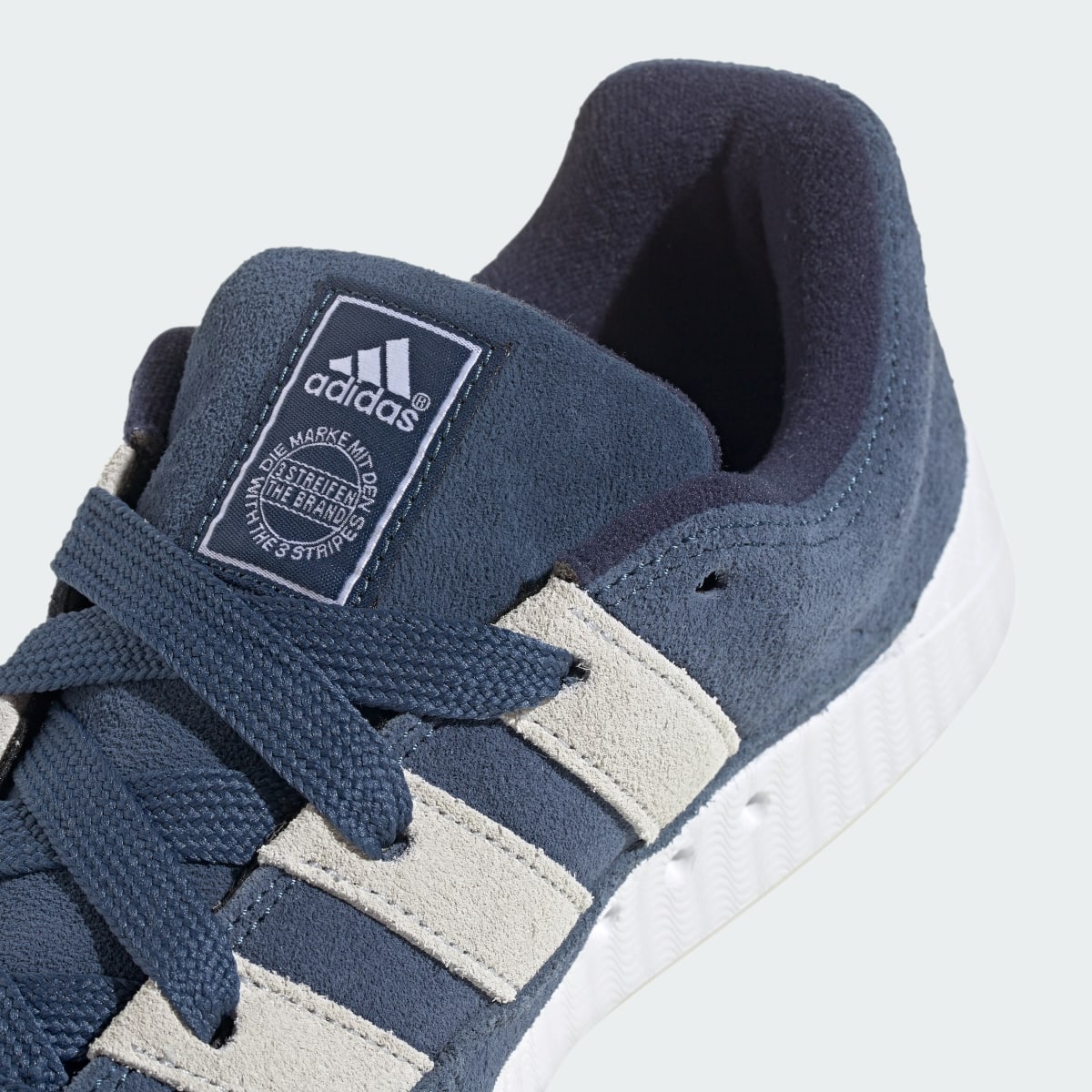 Adidas Chaussure Adimatic. 10