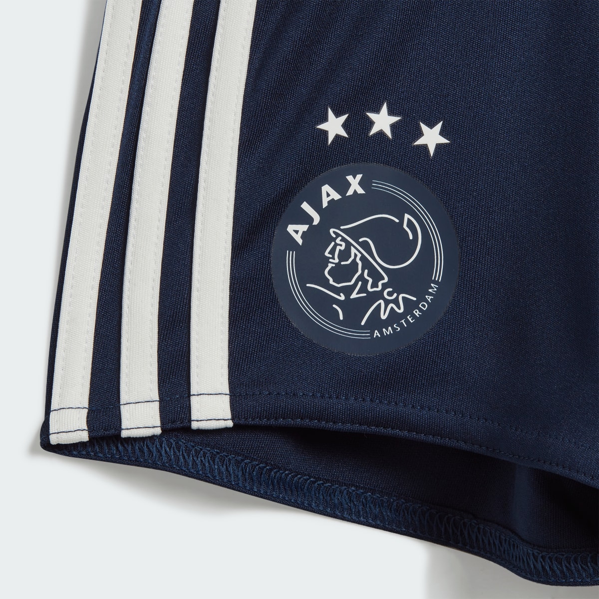 Adidas Ajax 23/24 Mini-Auswärtsausrüstung. 9