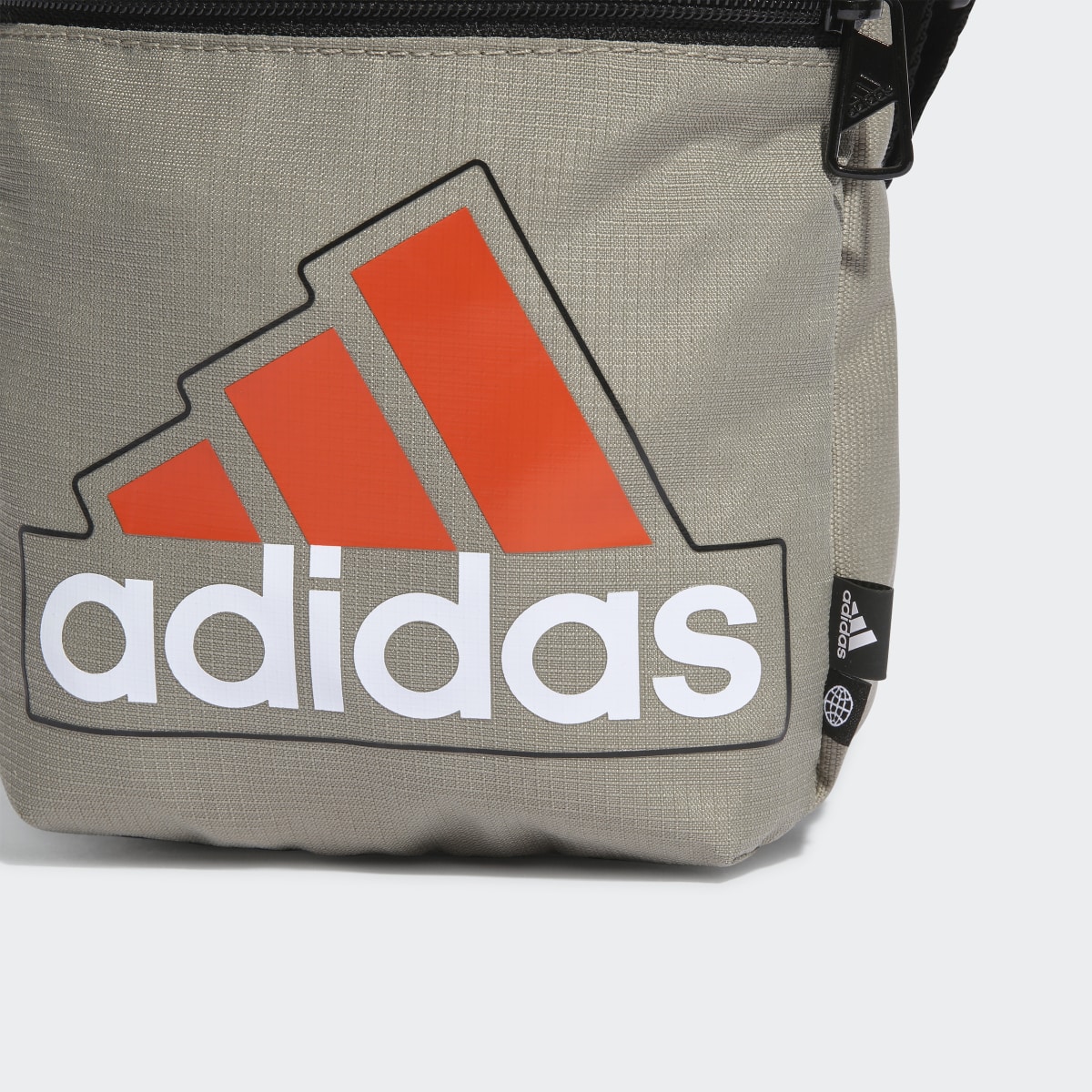 Adidas Essentials Seasonal Organizer Tasche. 6