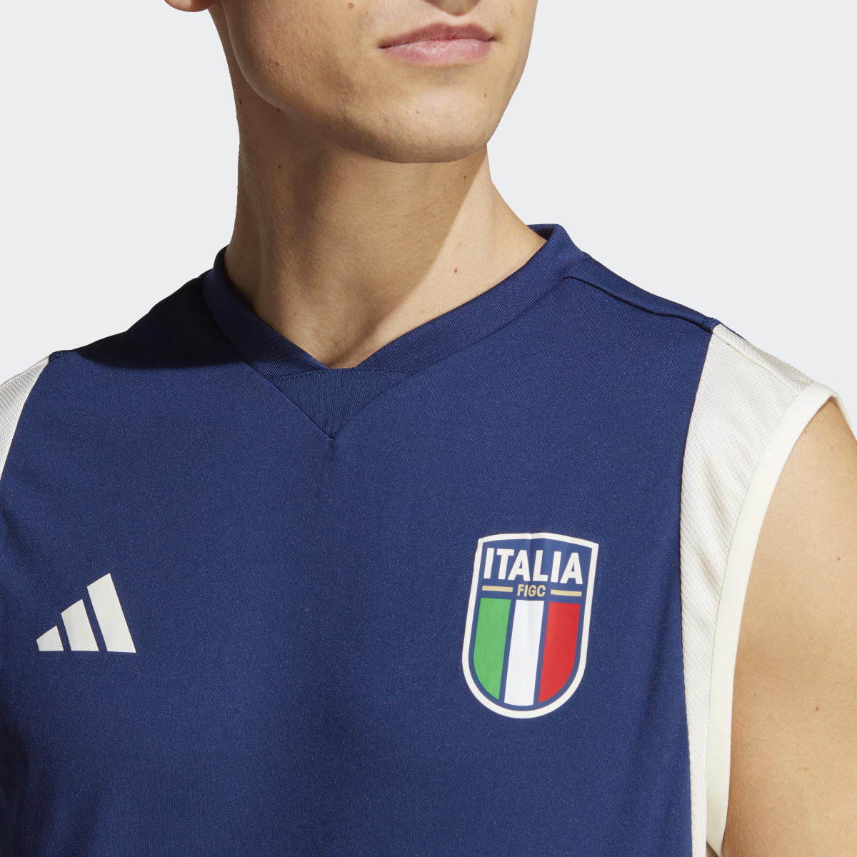 Adidas Camiseta sin mangas Italia Tiro 23. 7