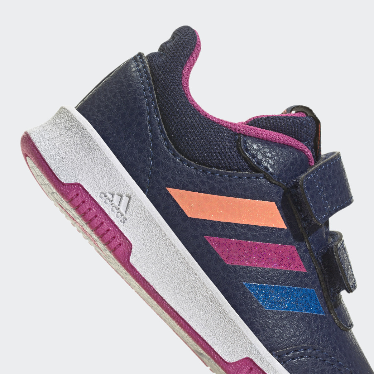 Adidas Tensaur Hook and Loop Schuh. 9