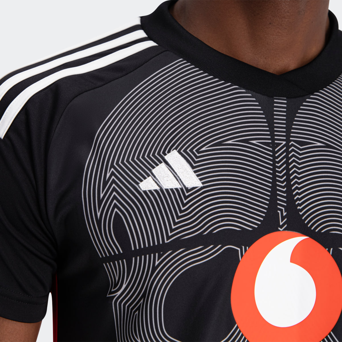 Adidas Camisola Principal 23/ 24 do Orlando Pirates FC. 7