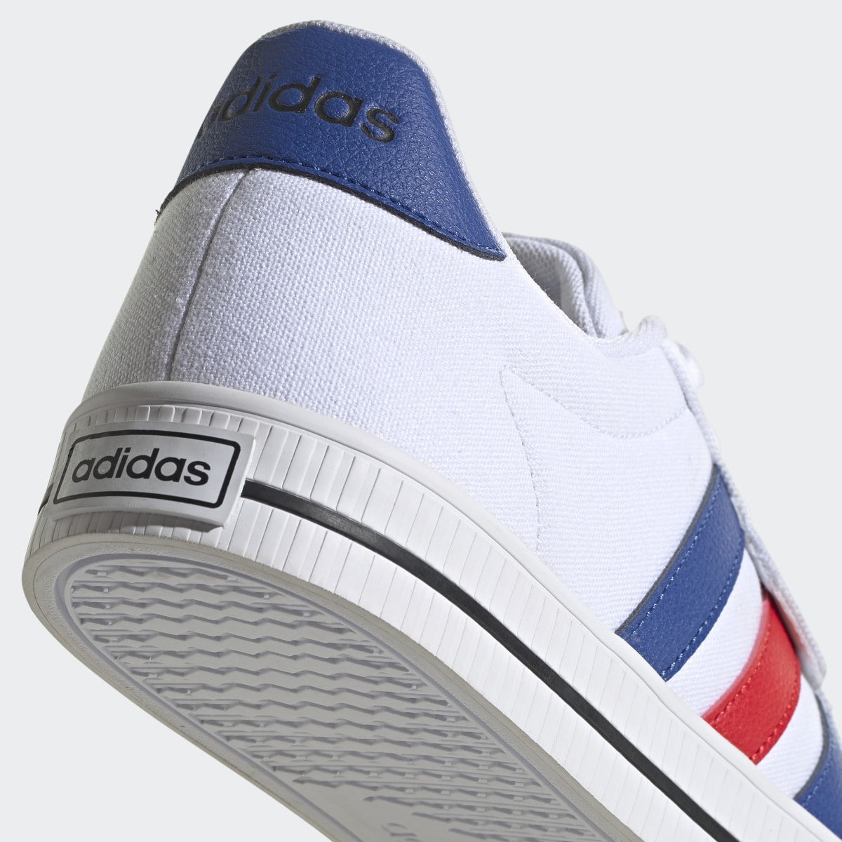 Adidas Tenis Daily 3.0. 10