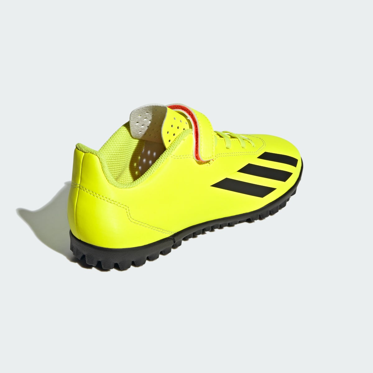 Adidas Calzado de Fútbol X Crazyfast Club Cierre por Contacto Pasto Sintético. 6