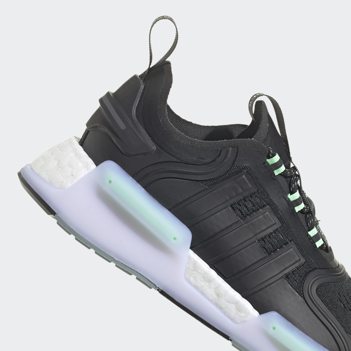 Adidas NMD_V3 Schuh. 9