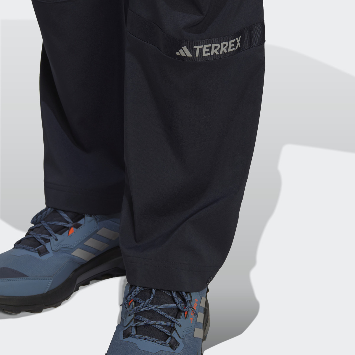 Adidas Terrex Multi Woven Pants. 6