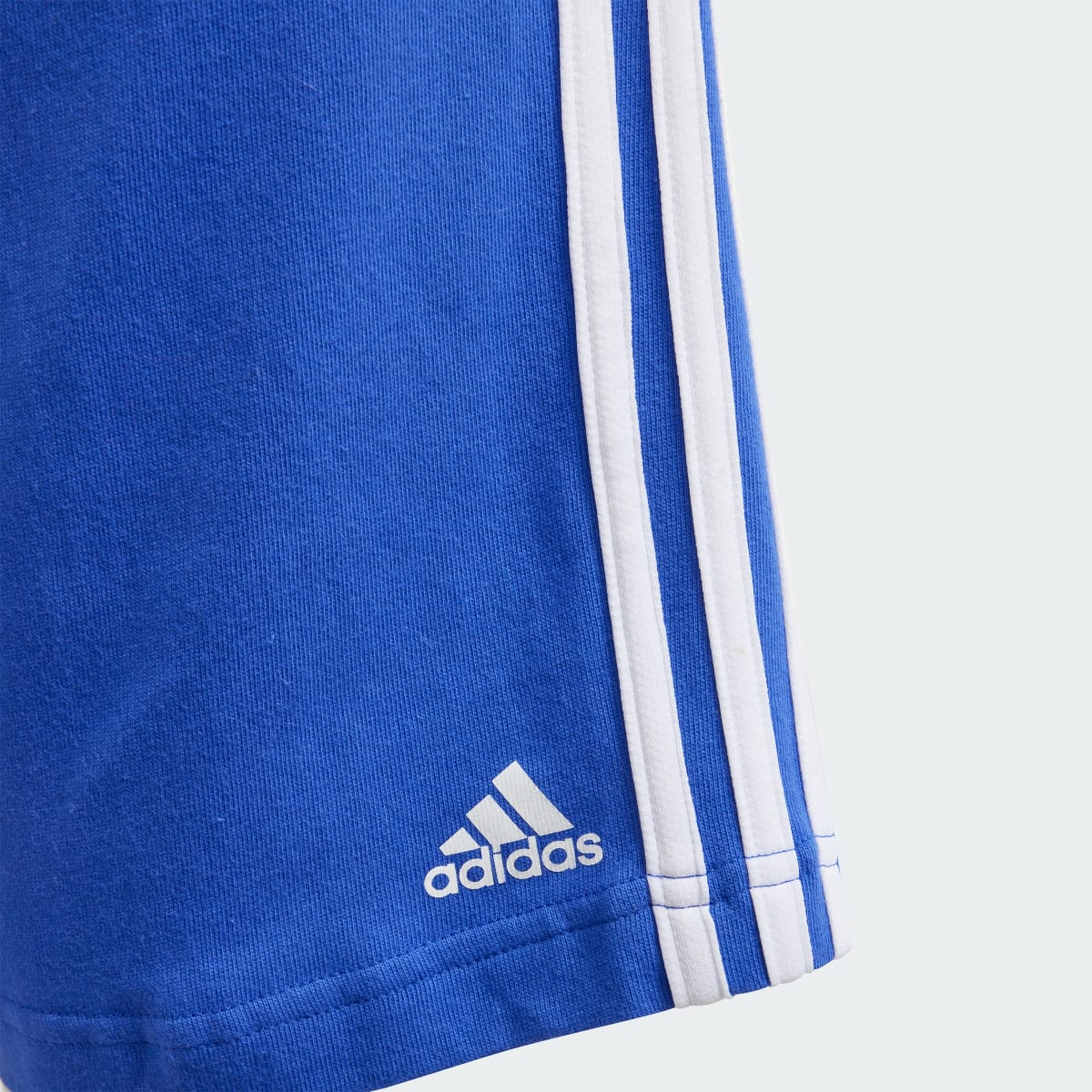 Adidas Essentials 3-Streifen Knit Shorts. 6