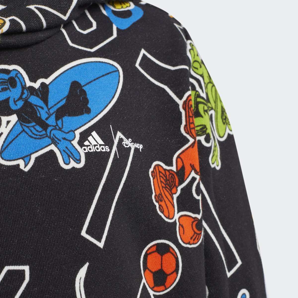 Adidas x Disney Mickey Maus Hoodie. 4