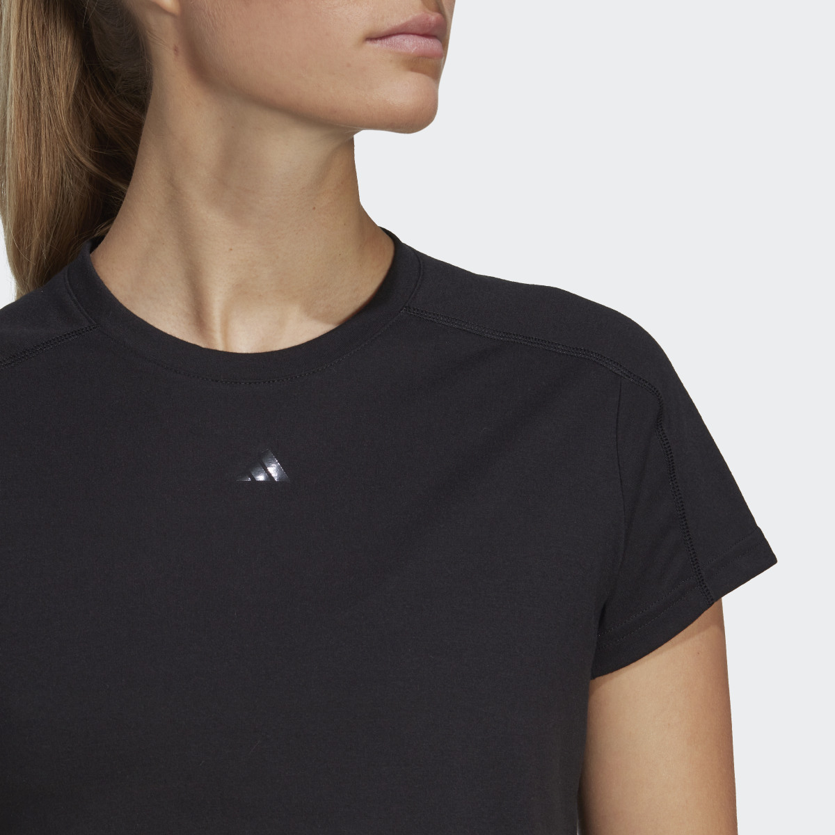 Adidas AEROREADY Train Essentials 3 Bar Logo Crop Tee. 6