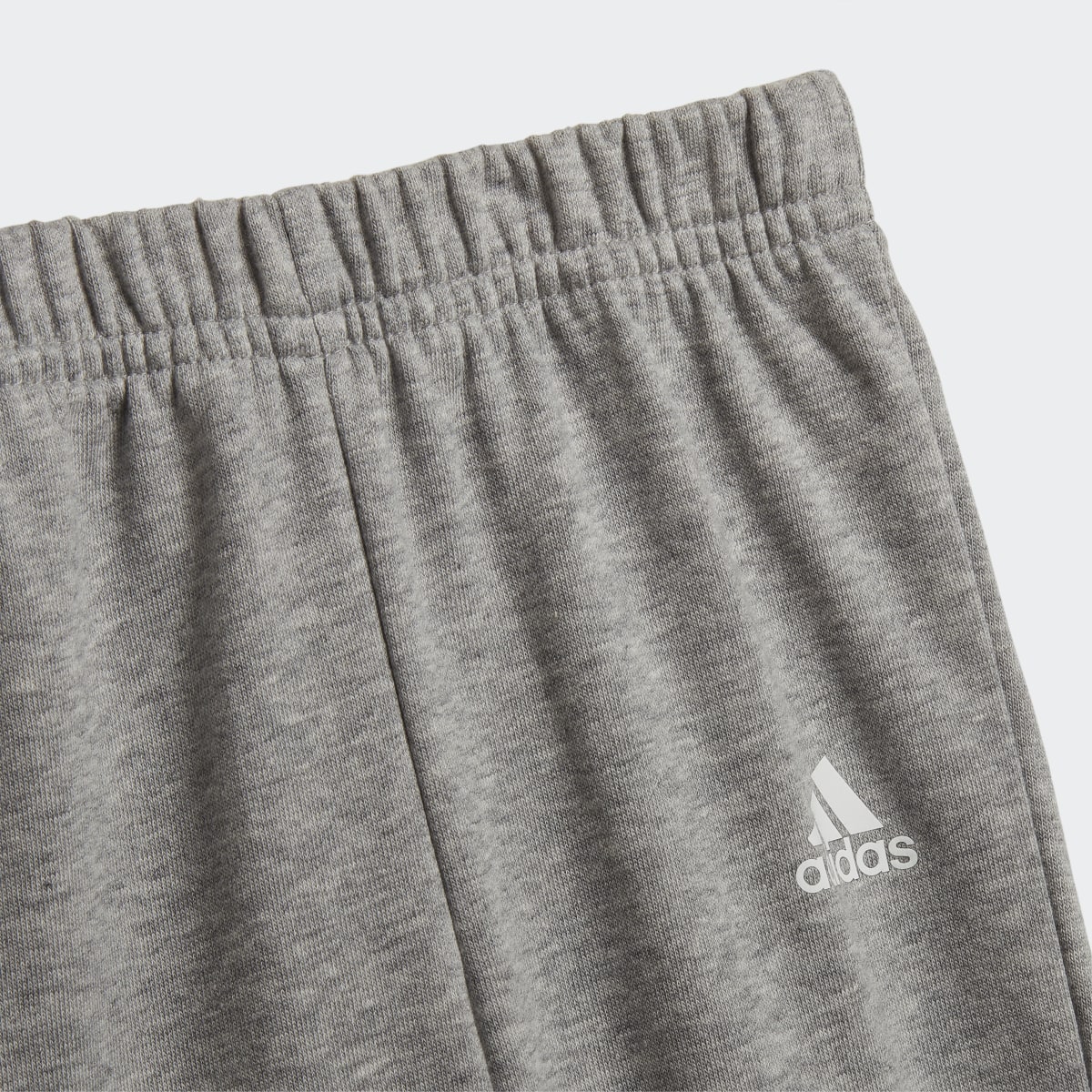 Adidas Conjunto de Sudadera y Pants adidas Essentials. 9