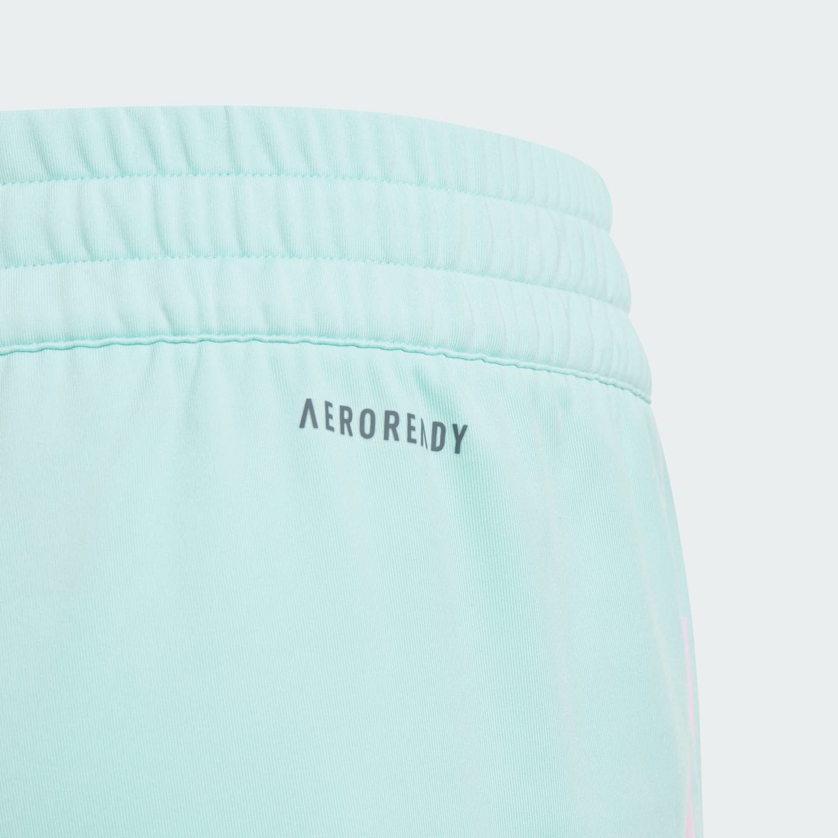 Adidas AEROREADY 3-Streifen Knit Shorts. 4