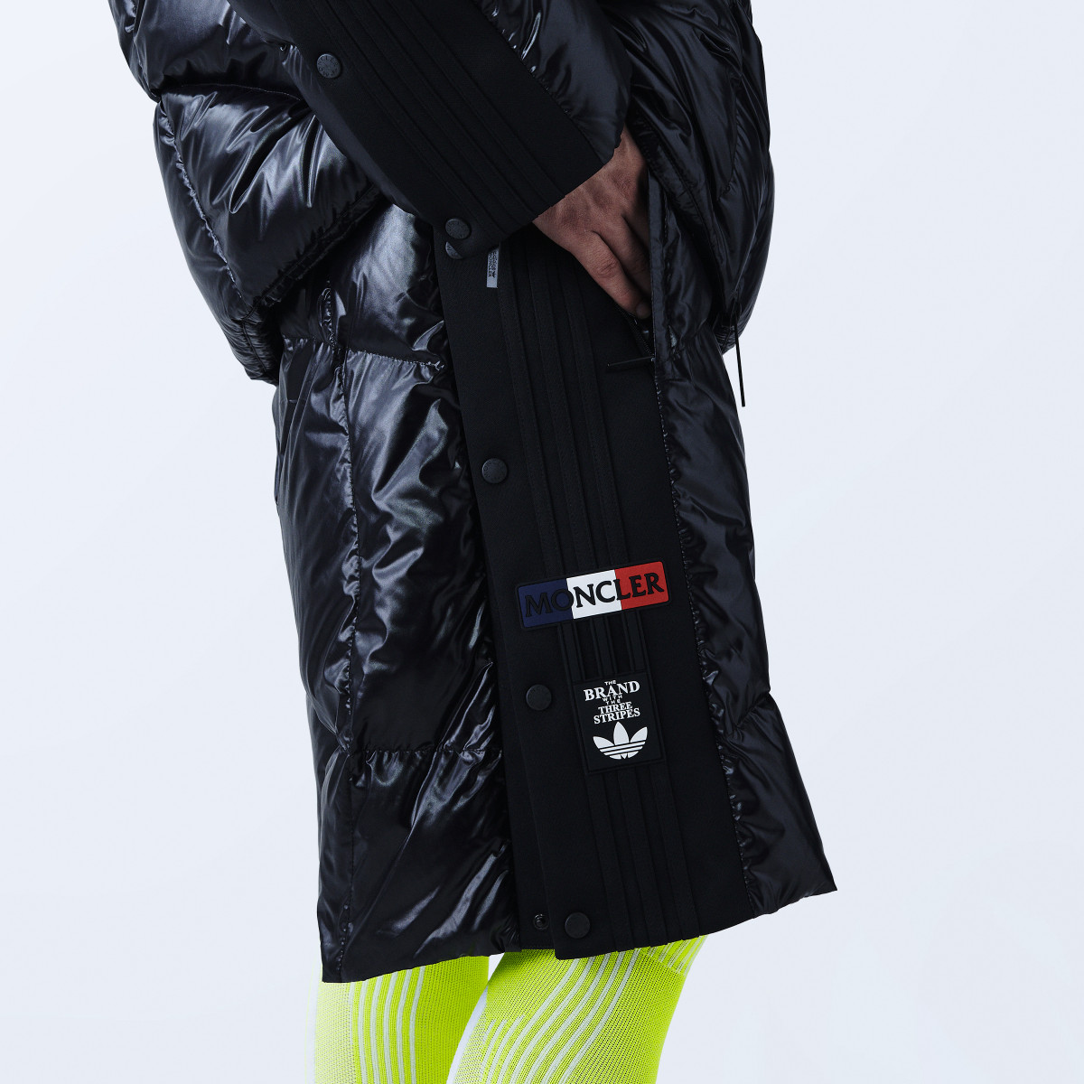 MONCLER x adidas ダウンパンツ 【公式通販】