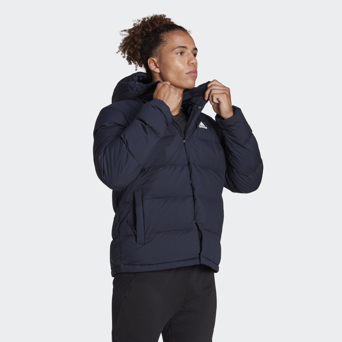 Adidas Helionic Hooded Daunenjacke. 4