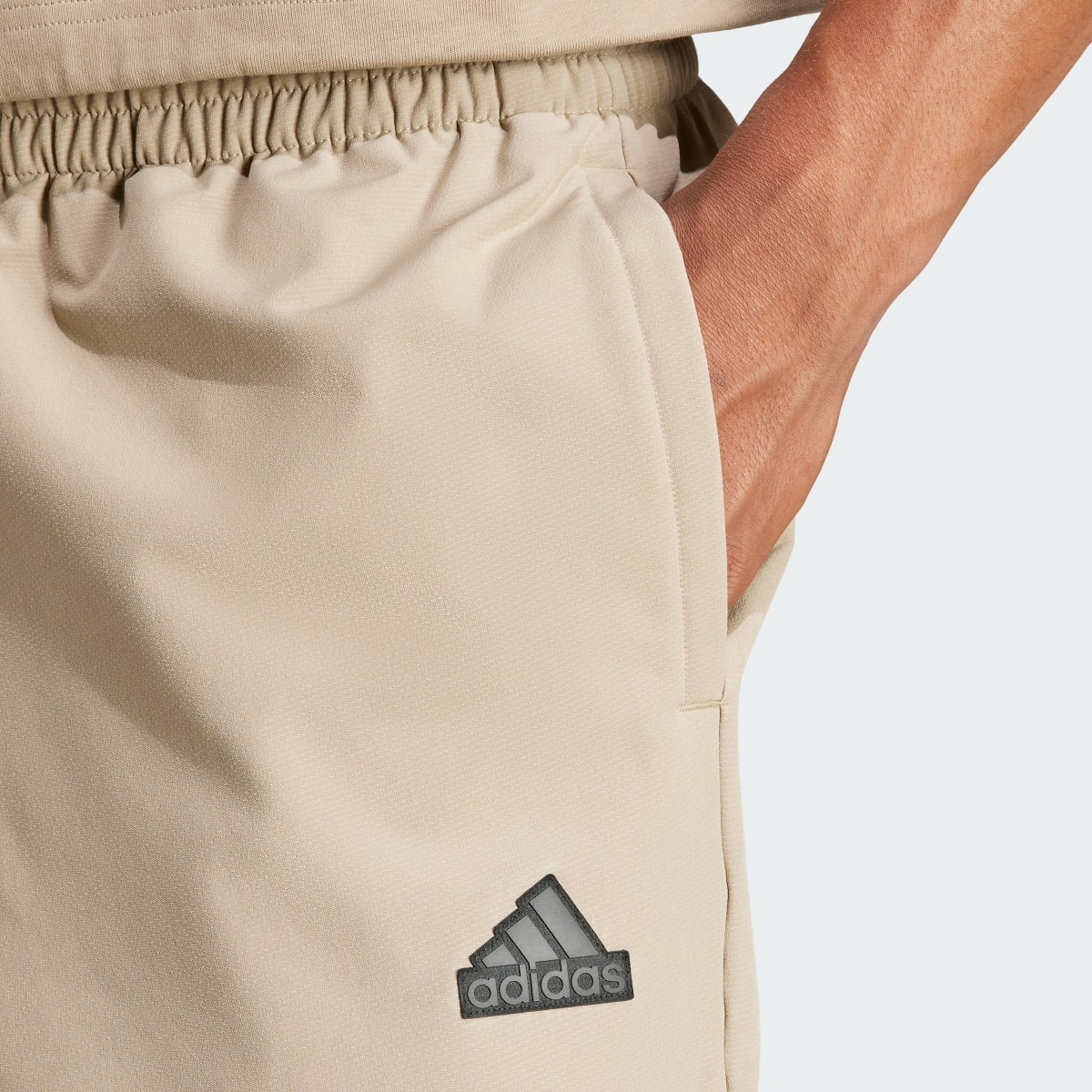 Adidas Pantalón City Escape Premium Cargo. 6