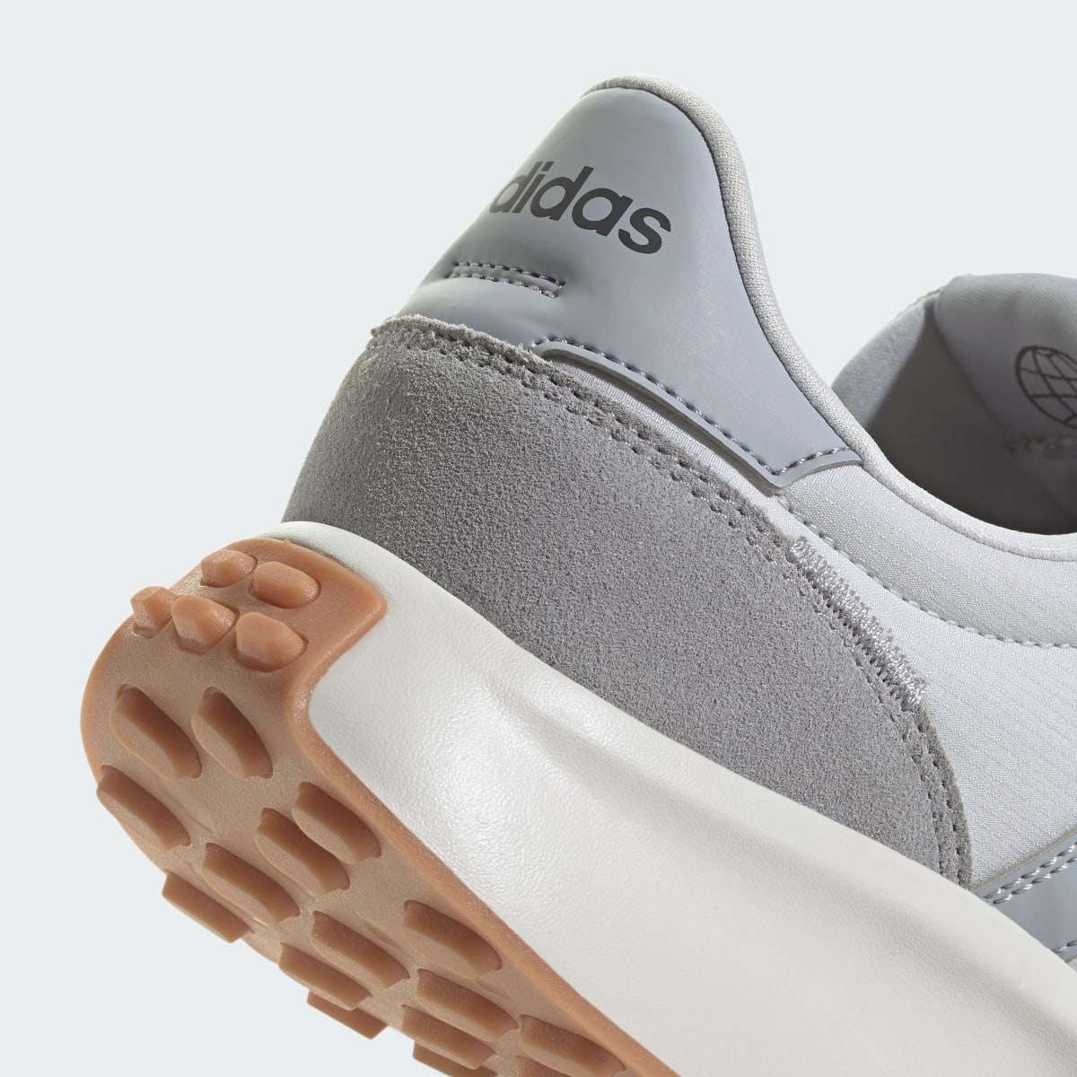 Adidas Run 70s Lifestyle Koşu Ayakkabısı. 10