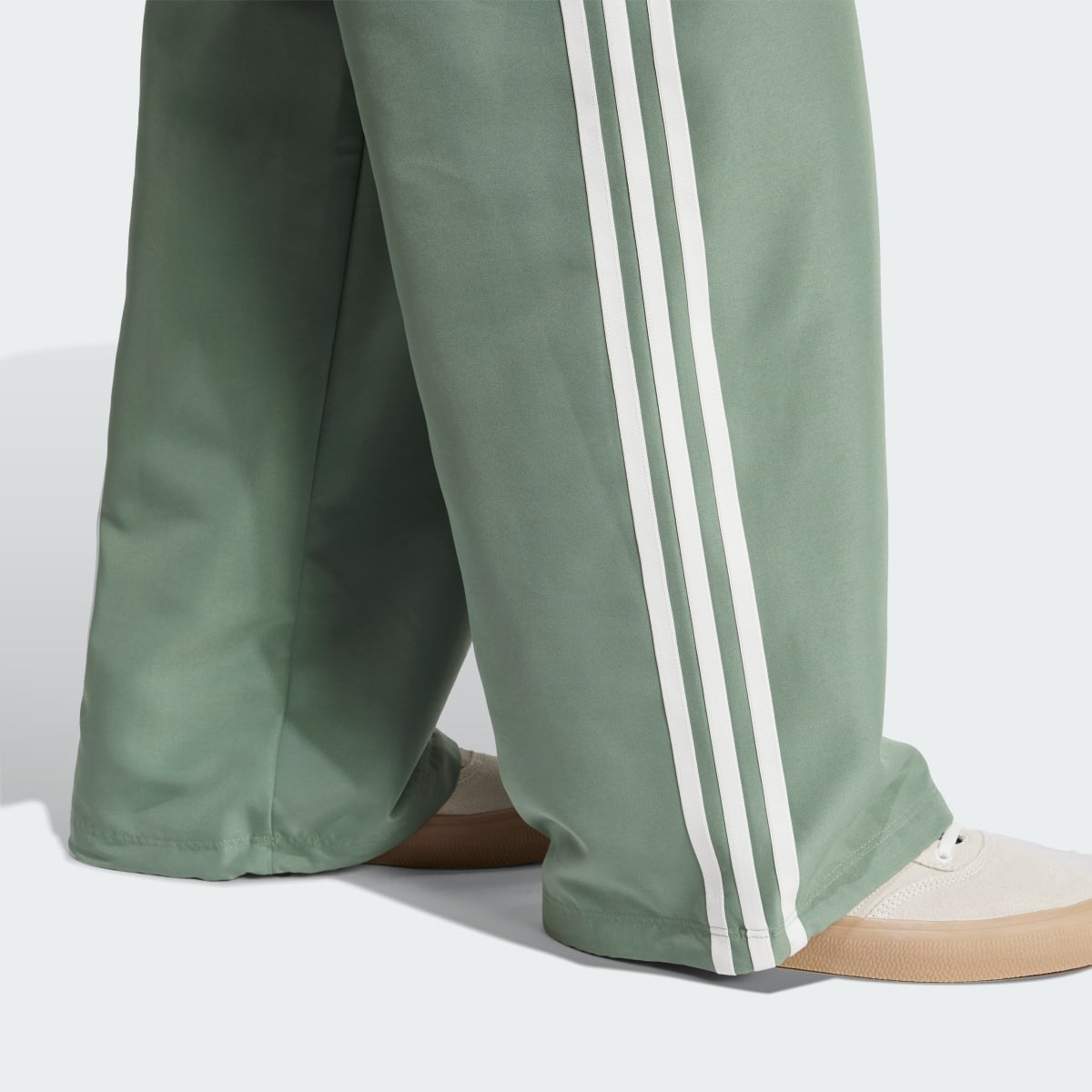 Adidas Originals Adicolor Cargo Pants. 6