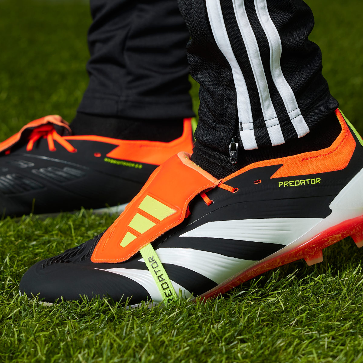 Adidas Predator Elite Foldover Tongue Firm Ground Football Boots. 8